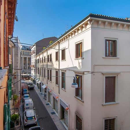 Il Cuscino Di Giulietta - 2 Min From Arena Apartment Verona Ngoại thất bức ảnh