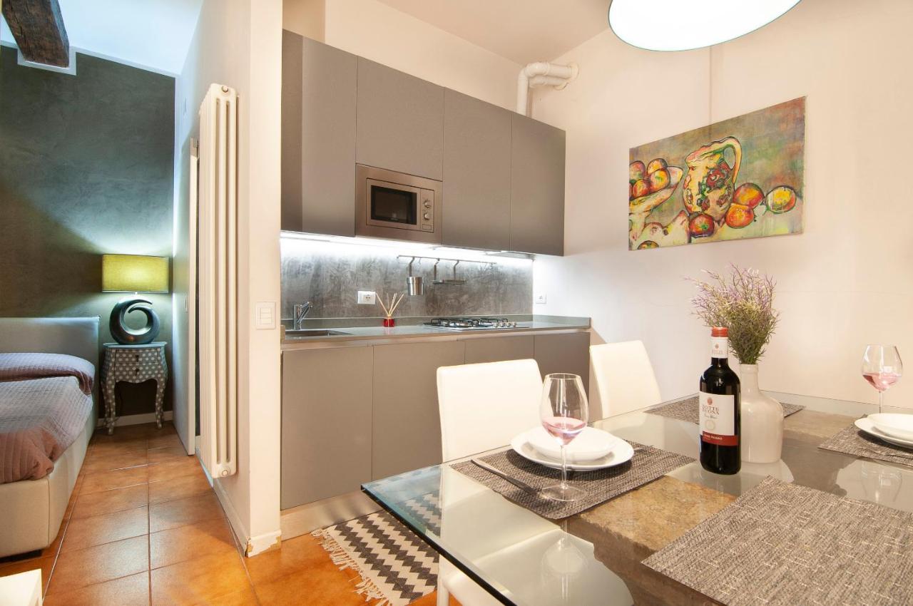 Il Cuscino Di Giulietta - 2 Min From Arena Apartment Verona Ngoại thất bức ảnh